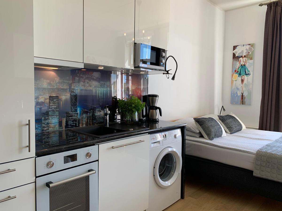 Orange Apartments Mere Талин Екстериор снимка