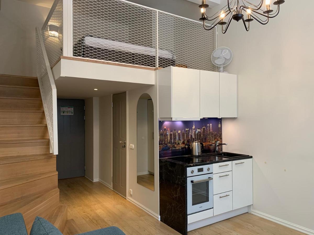 Orange Apartments Mere Талин Екстериор снимка