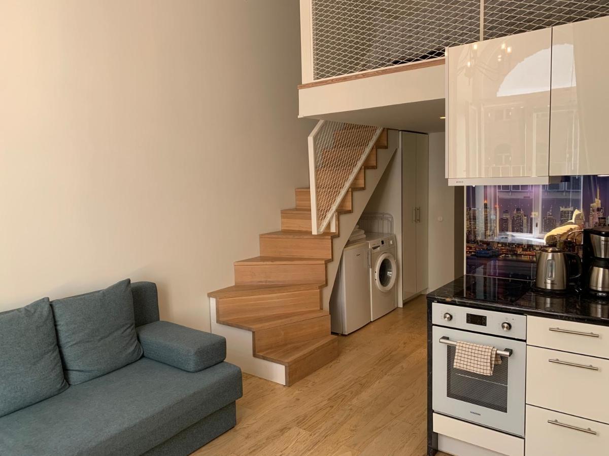 Orange Apartments Mere Талин Екстериор снимка