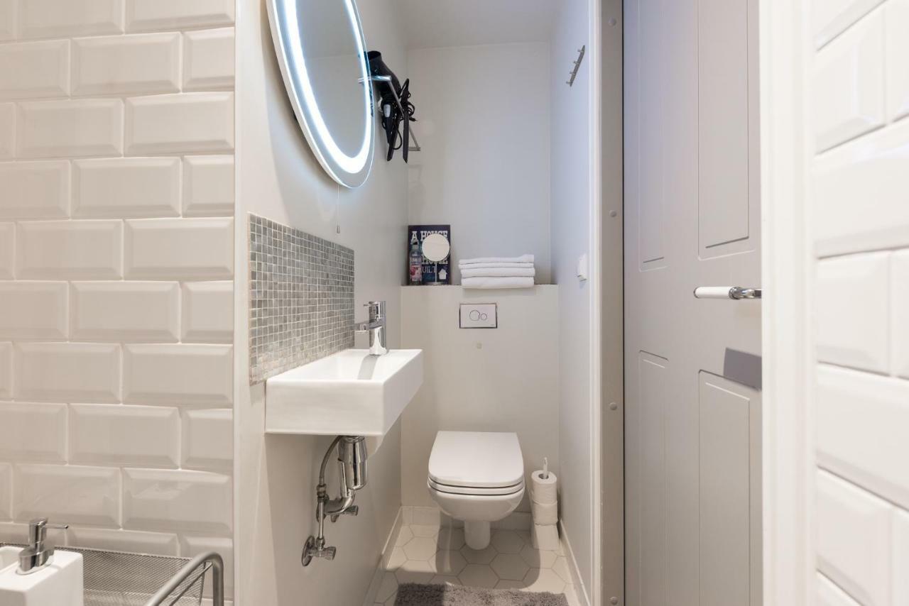 Orange Apartments Mere Талин Екстериор снимка